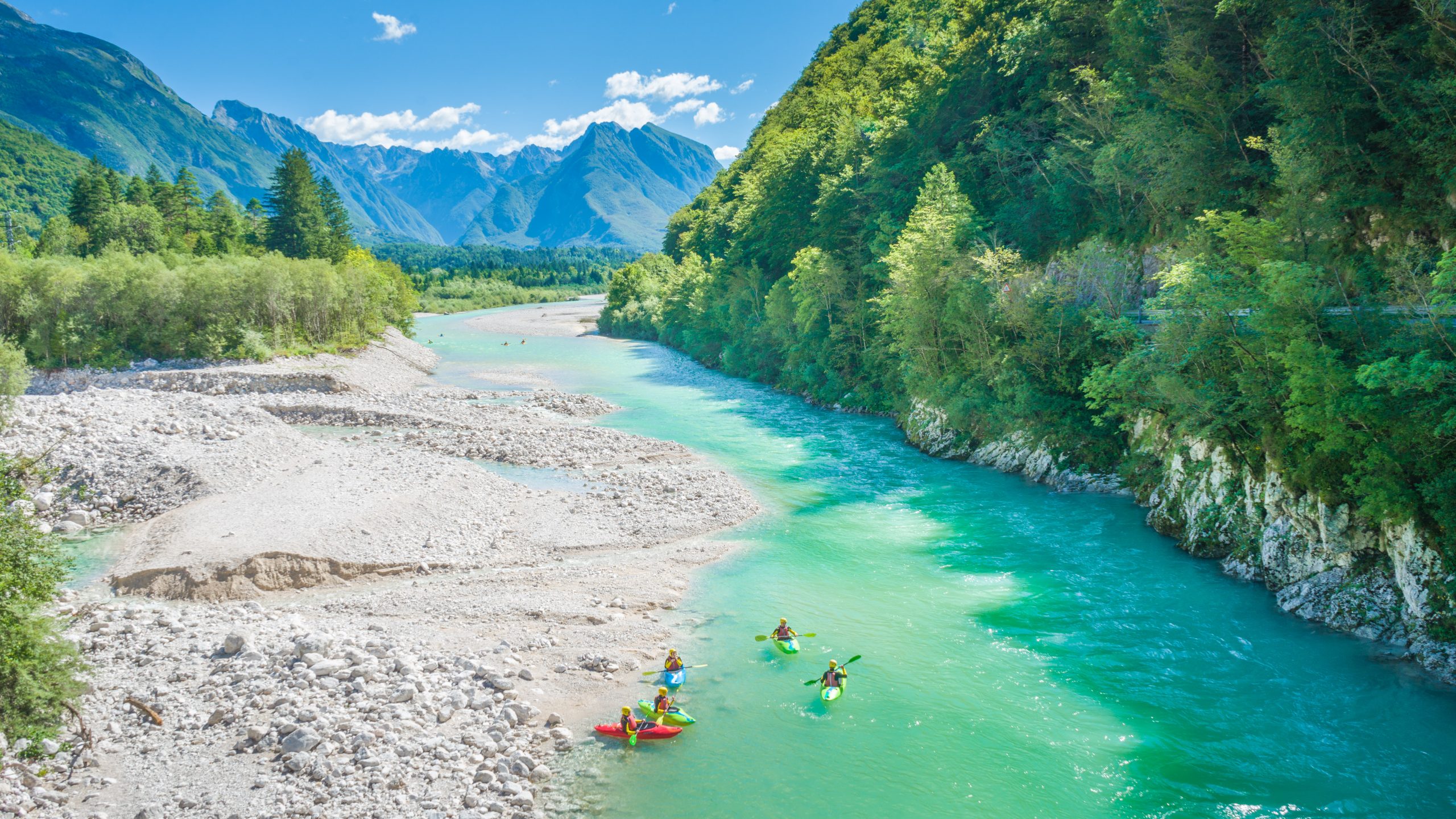 Wassersport am Soca-Fluss in Slowenien
